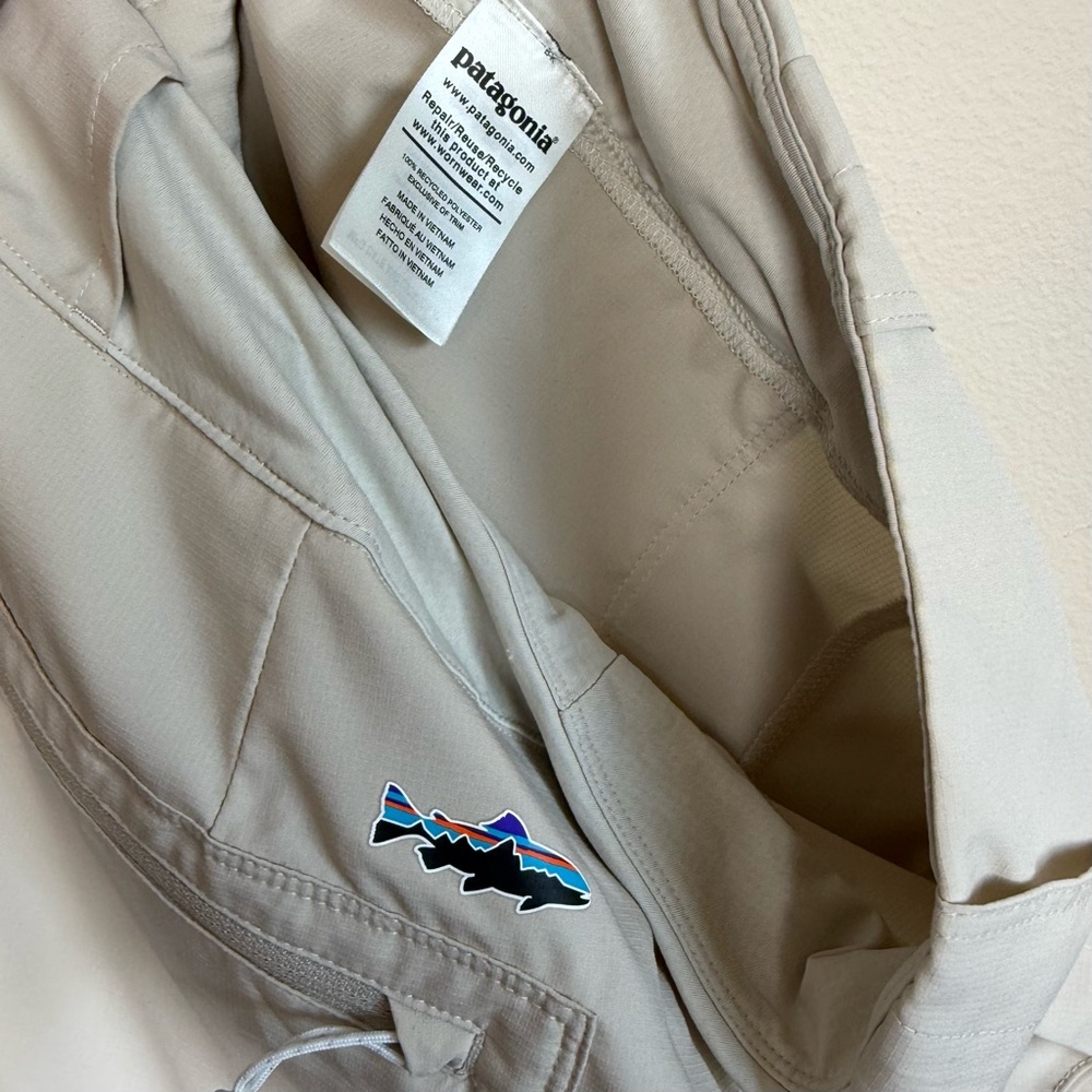 Patagonia Women’s Tech Joggers Small Khaki Tan Beige Workout Hiking Outdoor - Picture 5 of 5